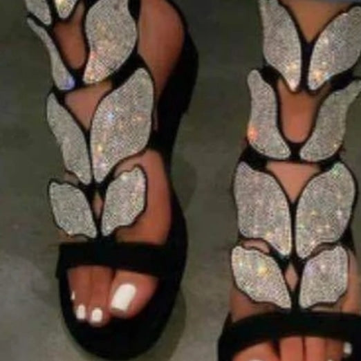 Fly me away sandals